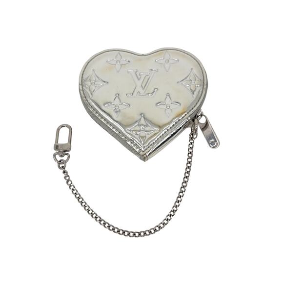 LOUIS VUITTON Heart Coin Purse Monogram Mirror - Picture 3 of 14